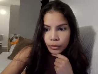 ammiequeen bisexual fucking boys and girls live on sex camera