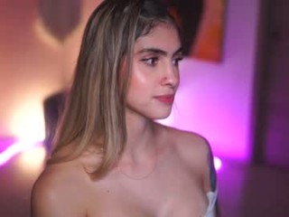 nataly_05 teen cam girl broadcasts live sex via webcam
