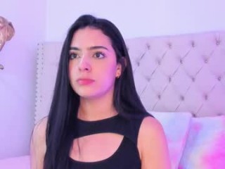 dafne_smith_ teen cam girl broadcasts live sex via webcam