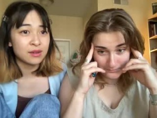mischiefandchaos couple doing everything you ask them in a sex chat 
