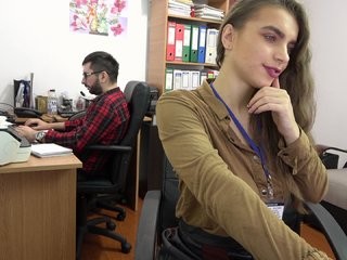 kinkyoffice young cam girl couple doing everything you ask them in a sex chat 
